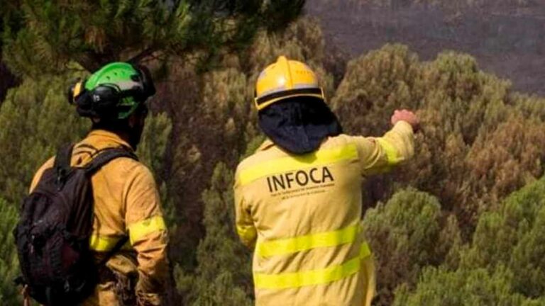 trabajar bombero forestal Infoca